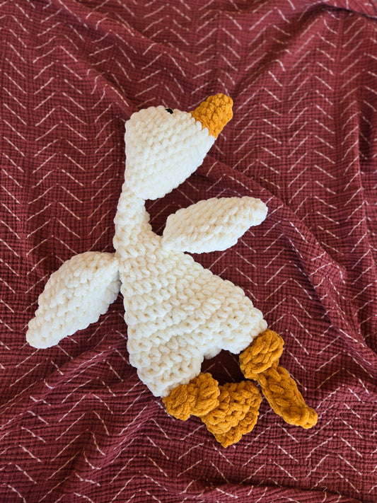 Goose Lovey | 16"