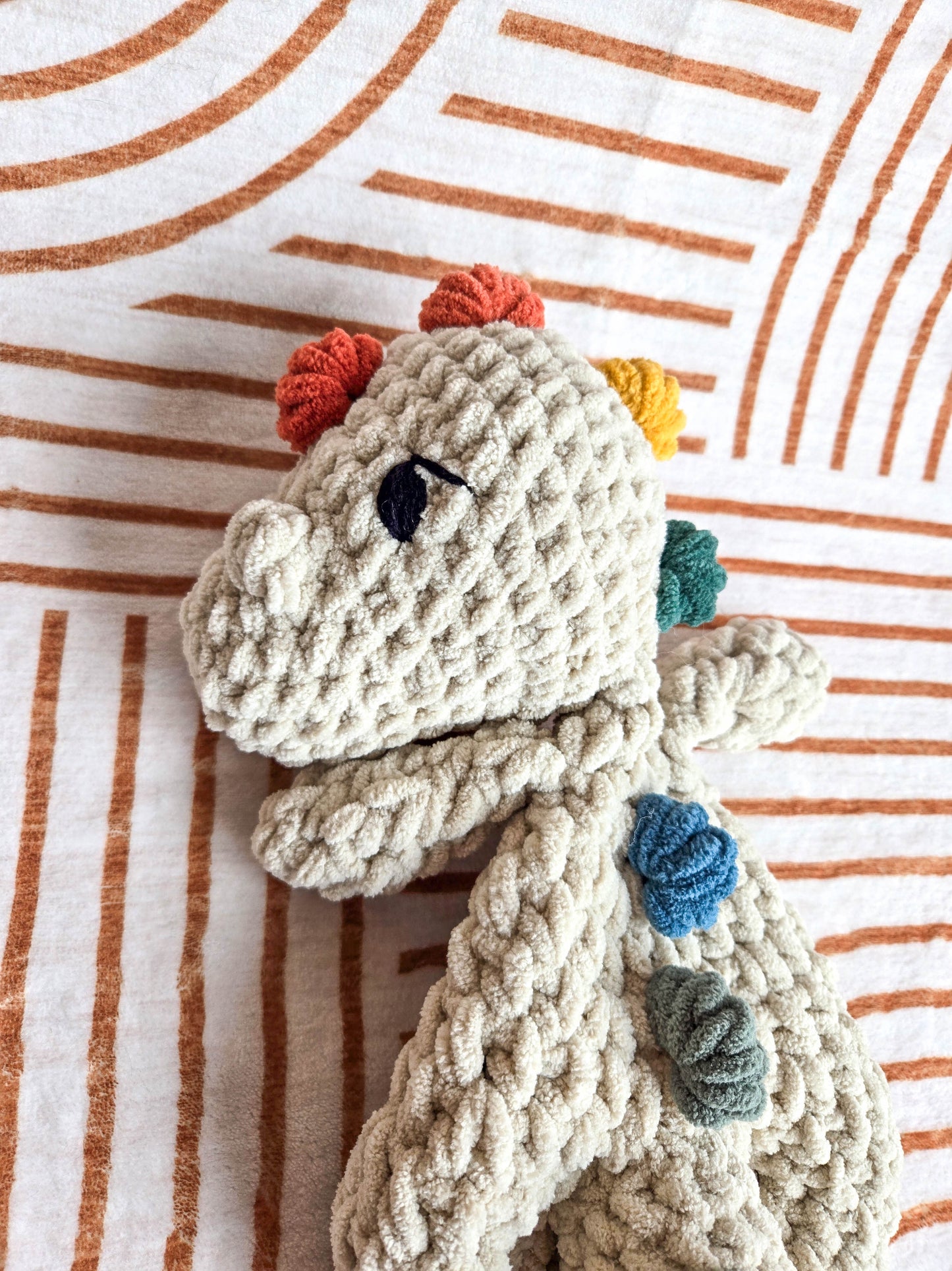 Neutral Dino Lovey