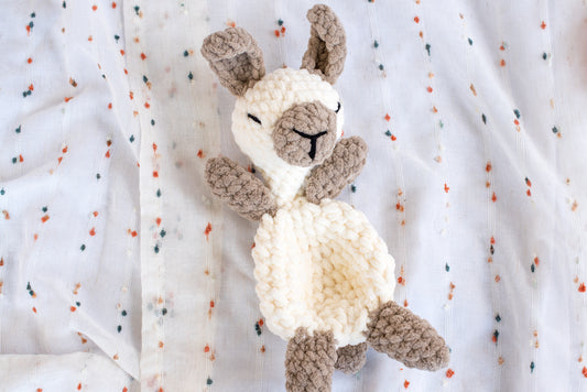 Llama Lovey | 12"