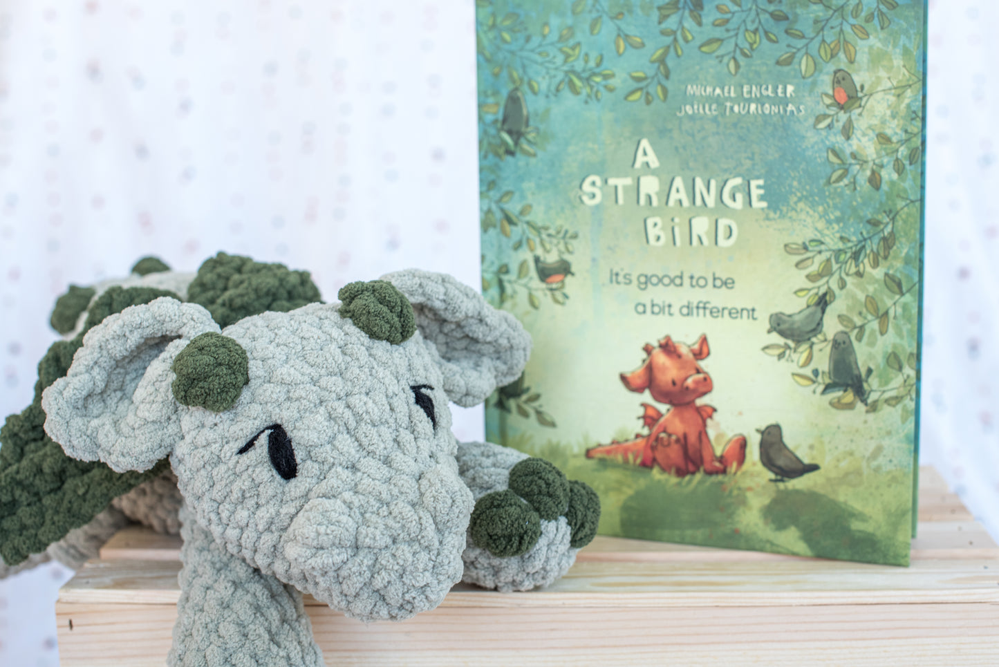 Book Buddies | Dragon Plush