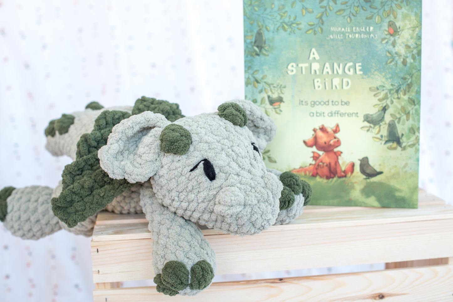 Book Buddies | Dragon Plush