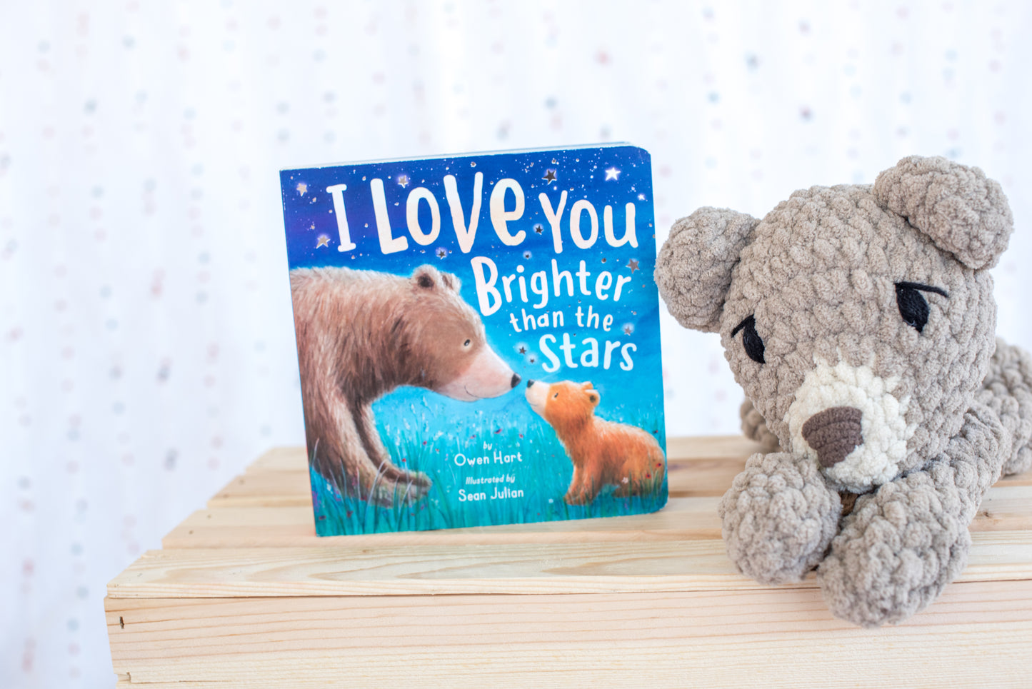 Book Buddies | Bear Lovey