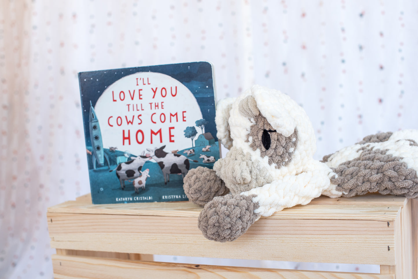 Book Buddies | Brown Cow Lovey