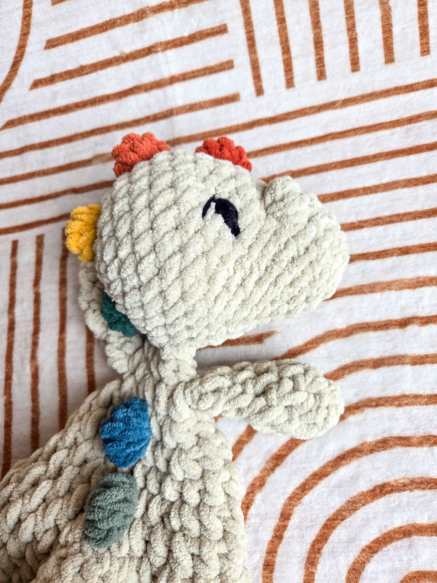 Neutral Dino Lovey