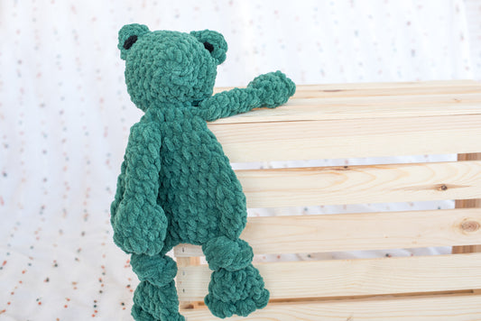 Frog Lovey