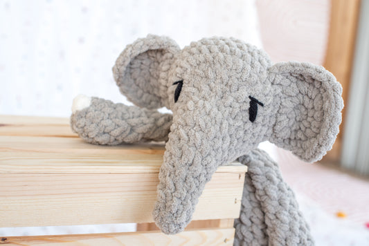 Elephant Lovey | 16"