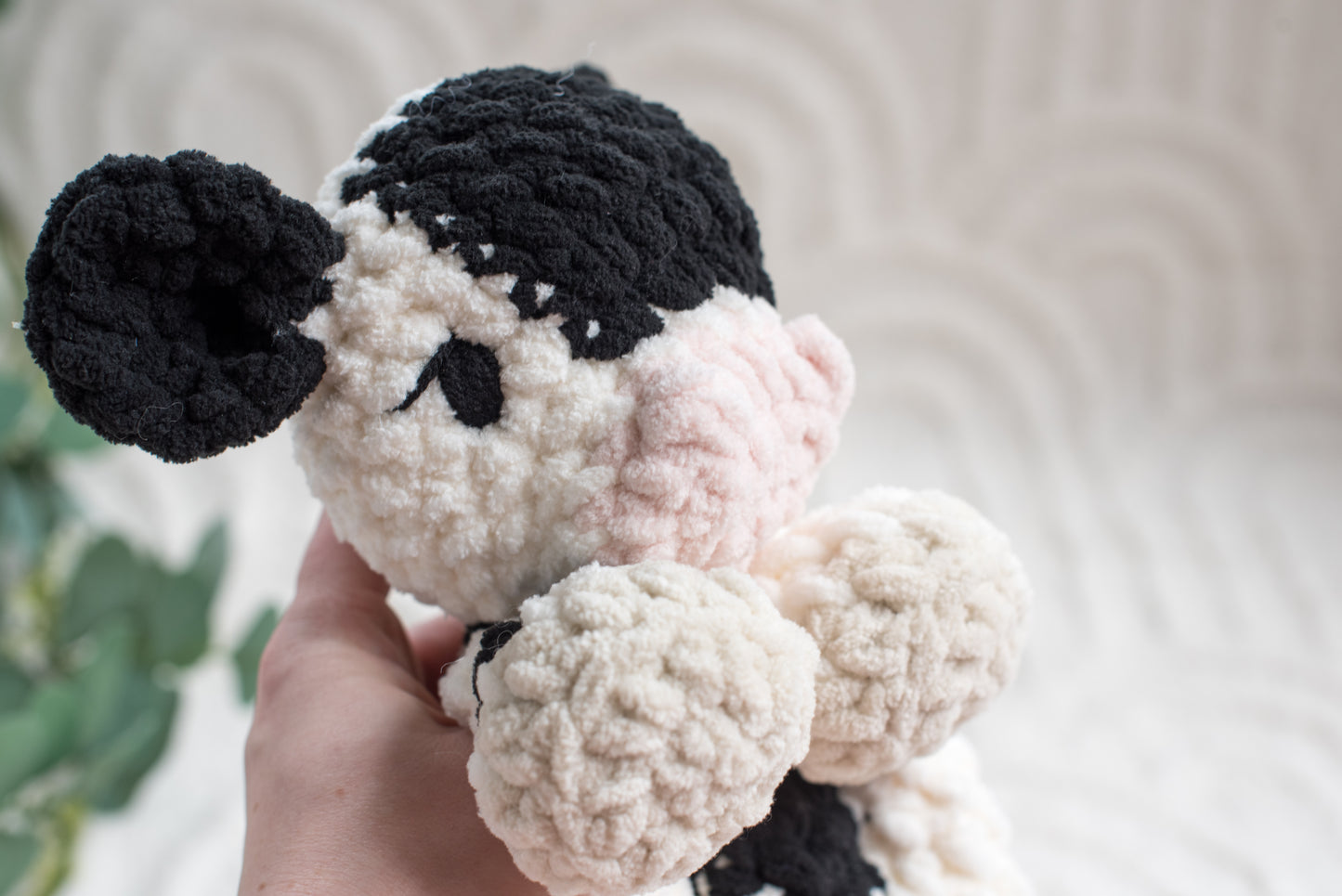 Cow Lovey | 12"