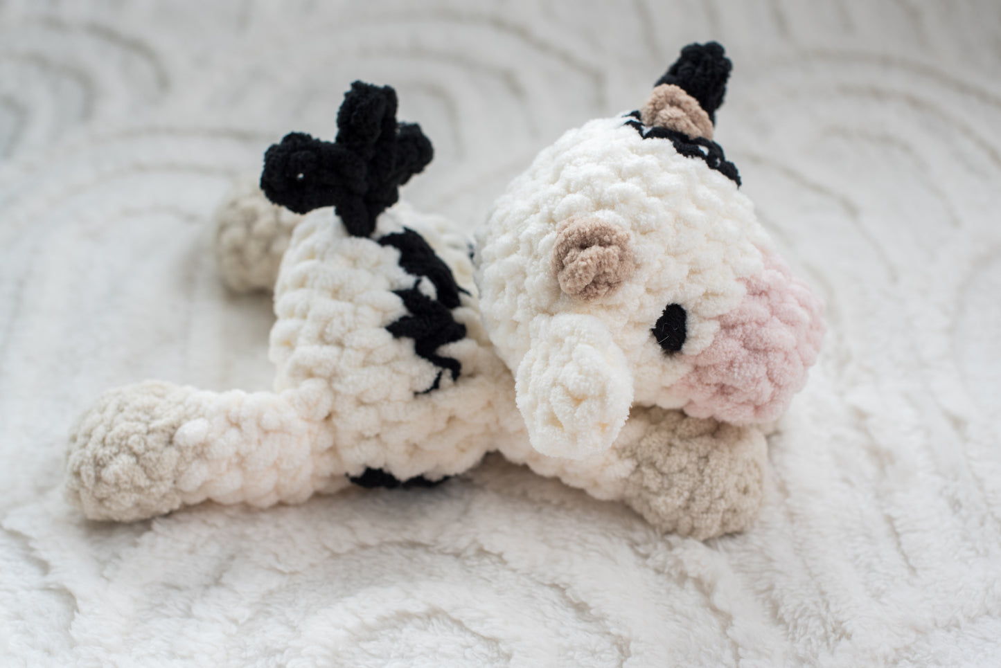 Cow Lovey | 10"