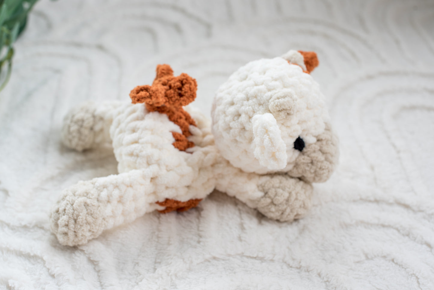 Cow Lovey | 10"