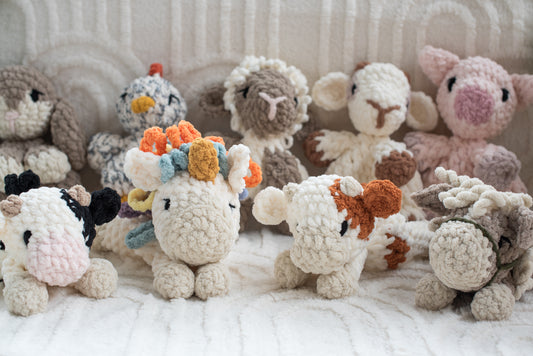 Unicorn Lovey | 10"