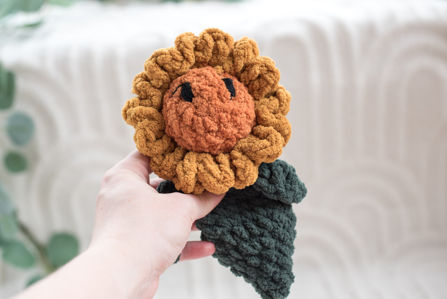 Mini Flower Lovey